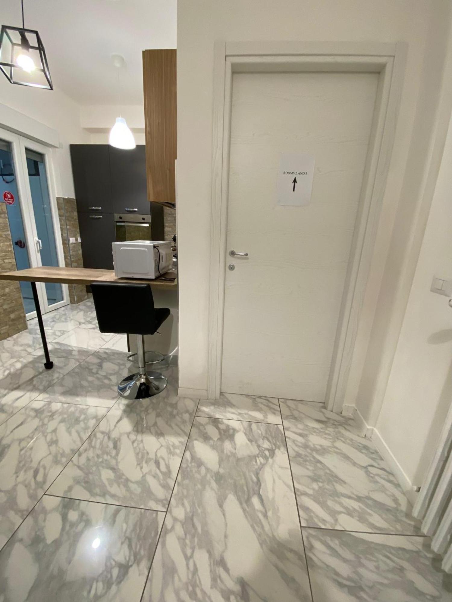 Ennio Rooms Bari Exteriér fotografie